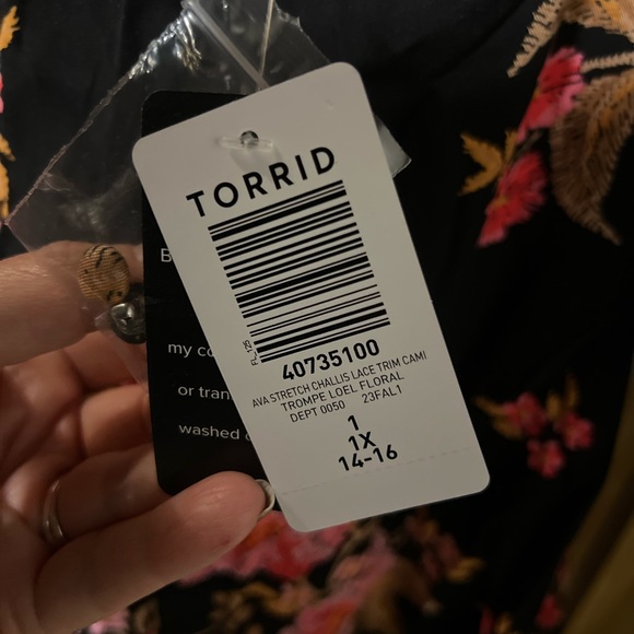 Torrid Ava Cami Tank - Picture 5 of 6